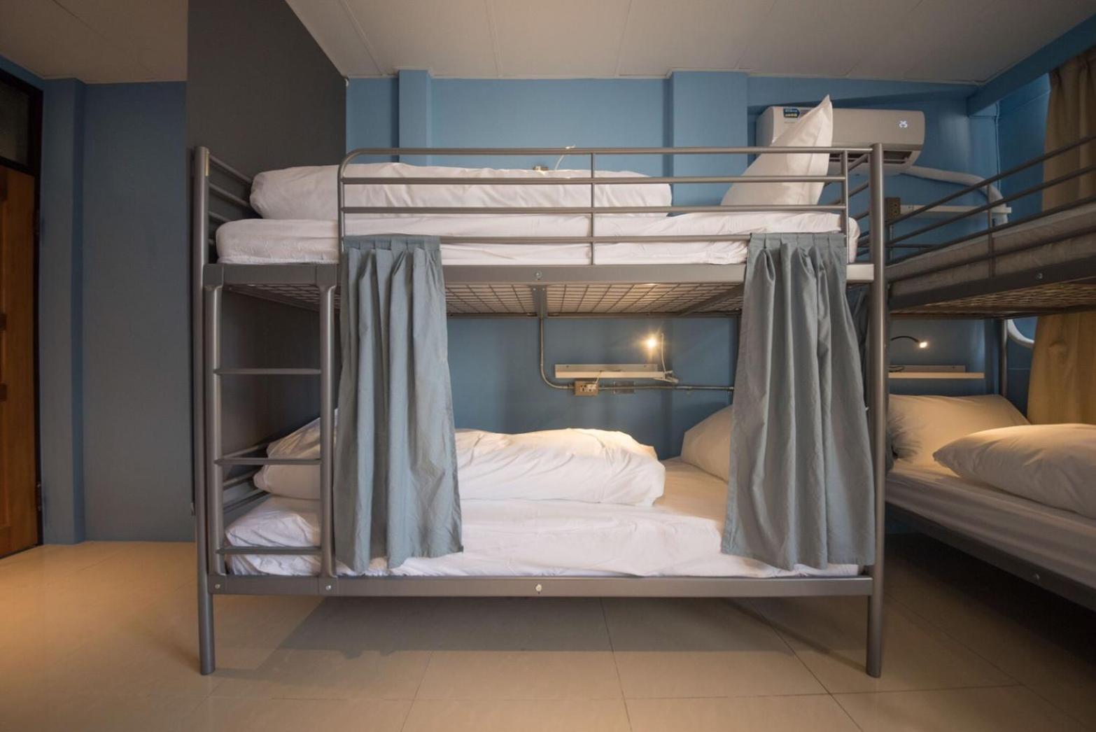 Deer Traveler Hostel Yuchi Extérieur photo