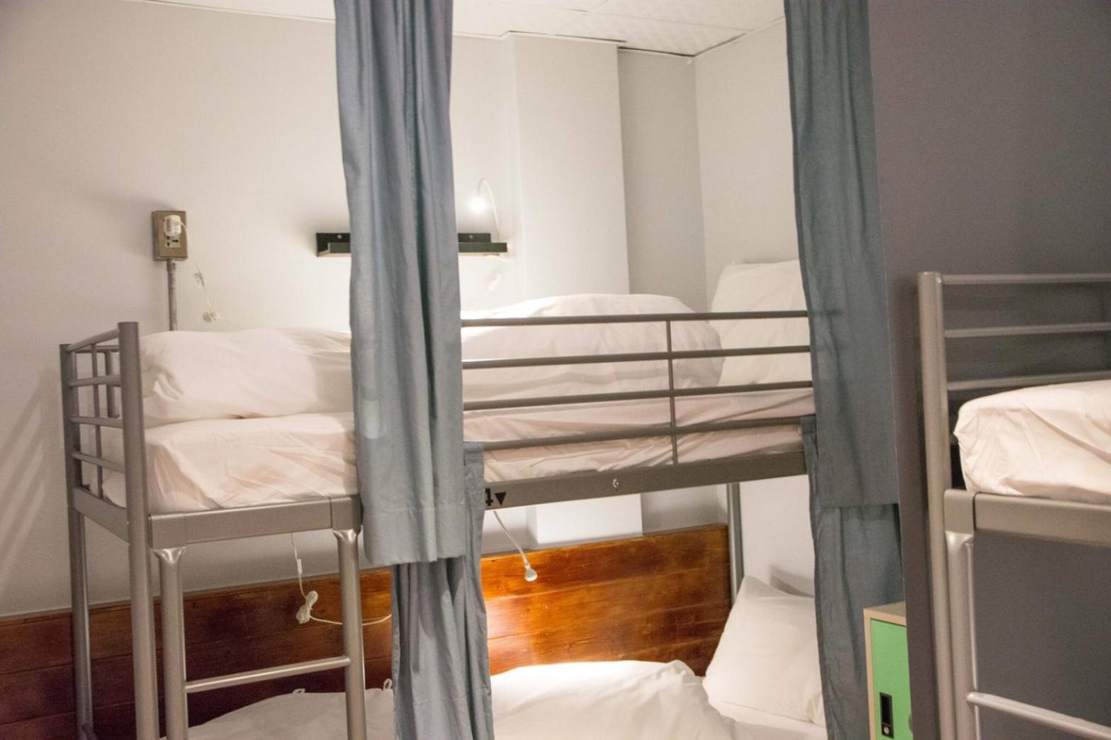 Deer Traveler Hostel Yuchi Extérieur photo